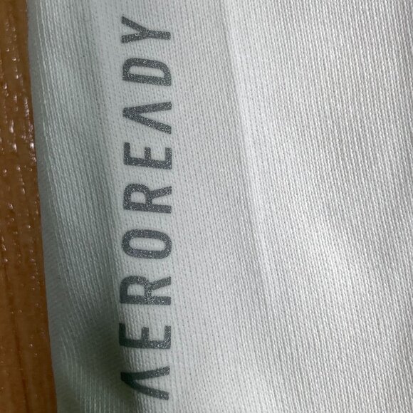 NEW! ADIDAS Medium M MD Own The Run Women Short Sleeve T Shirt Tee Shirt White - Picture 6 of 9